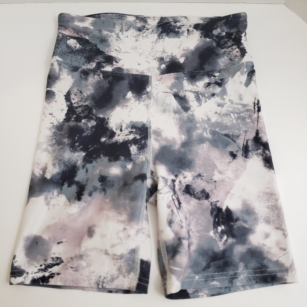 Small Balance Collection White Gray Pink Marble Print Bike Shorts - No Pockets